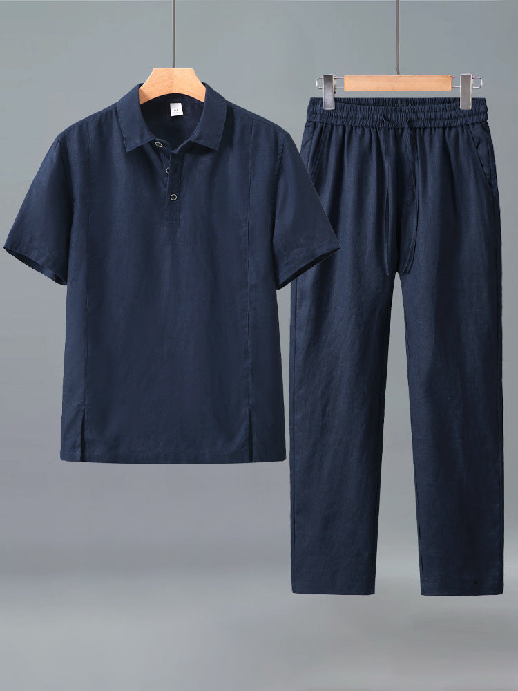 Short-sleeve T-shirt and straight-leg trousers